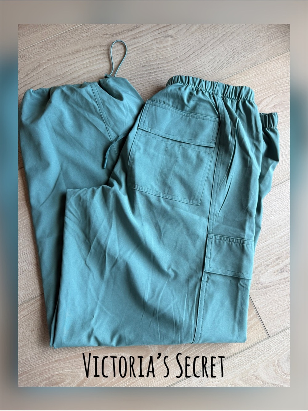 Victoria's Secret Ultra Lightweight  Cargo Pants in Teal
